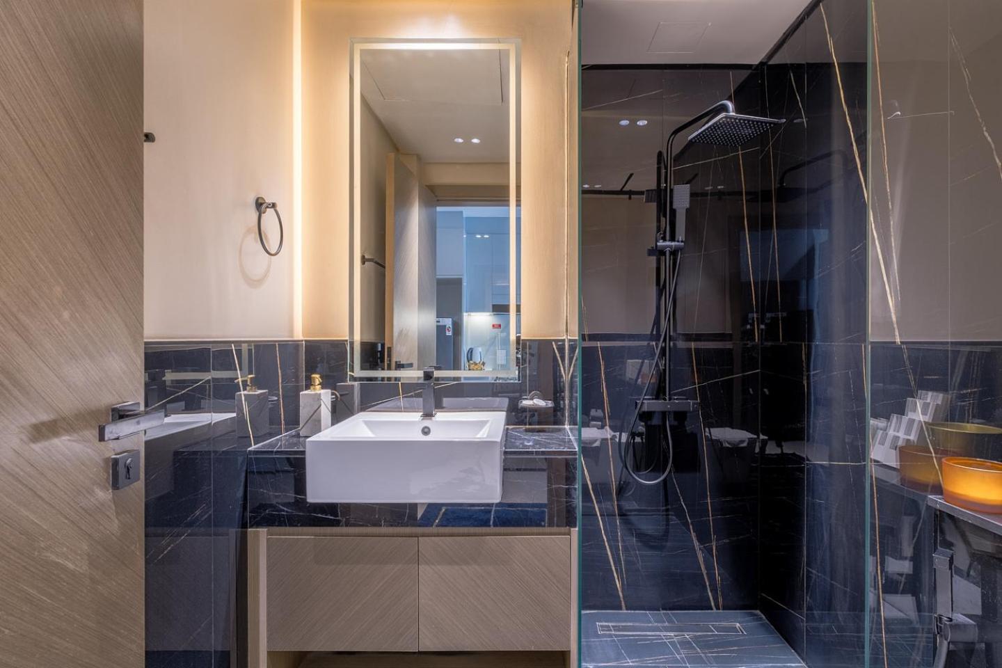 Apartment Business Bay Binghatti Canal With Terrace