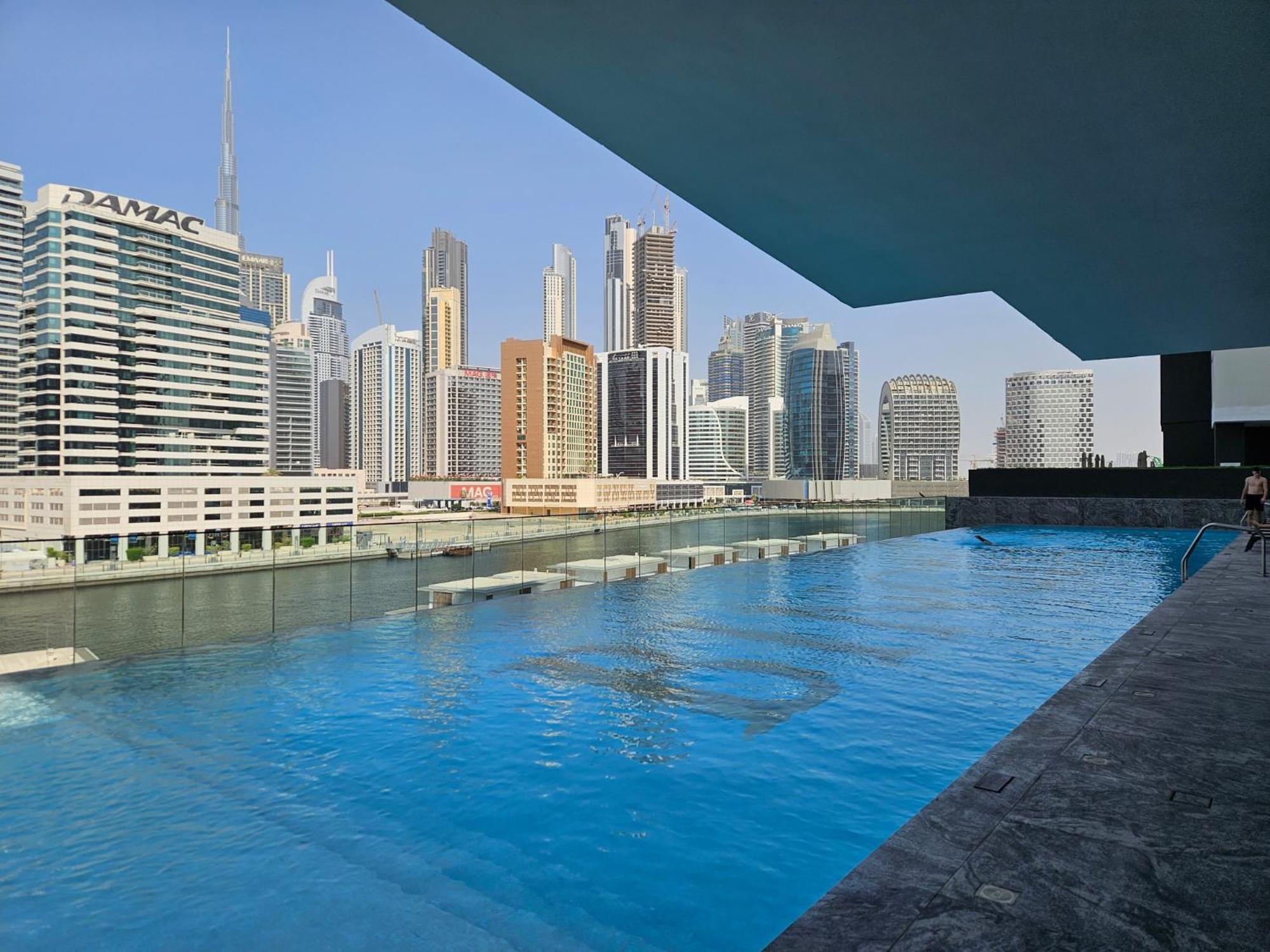 Business Bay Binghatti Canal With Terrace
